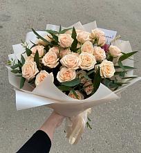Букет Кремовые розы Латте в Назарово