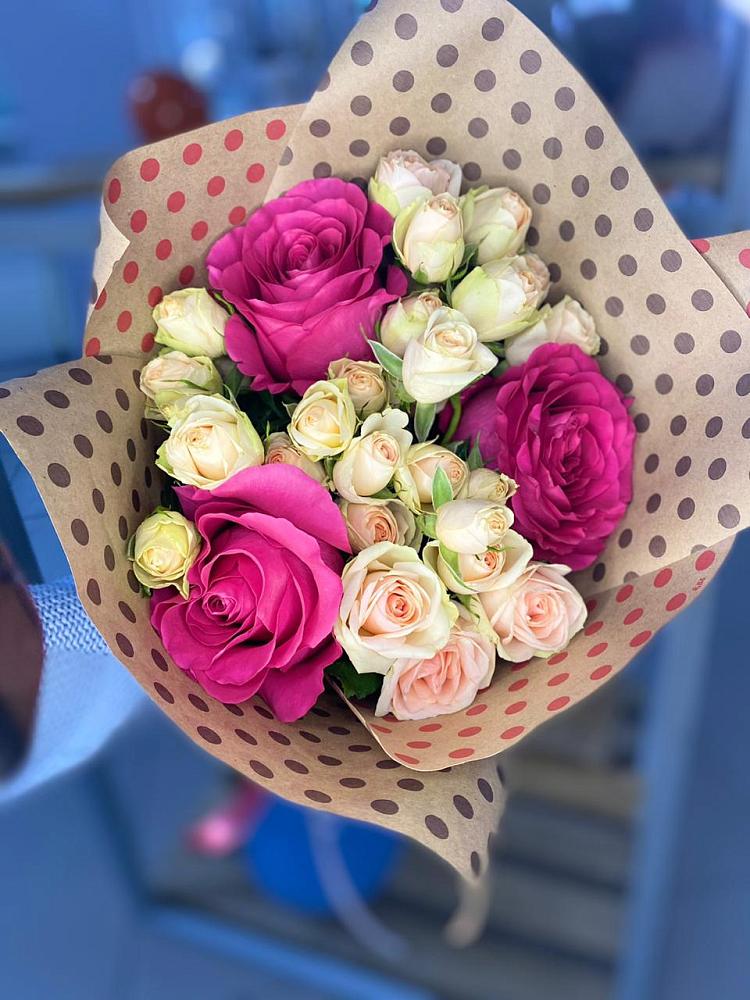 Букет ласковый взгляд в Назарово Букет цветов из: Розы в Назарово