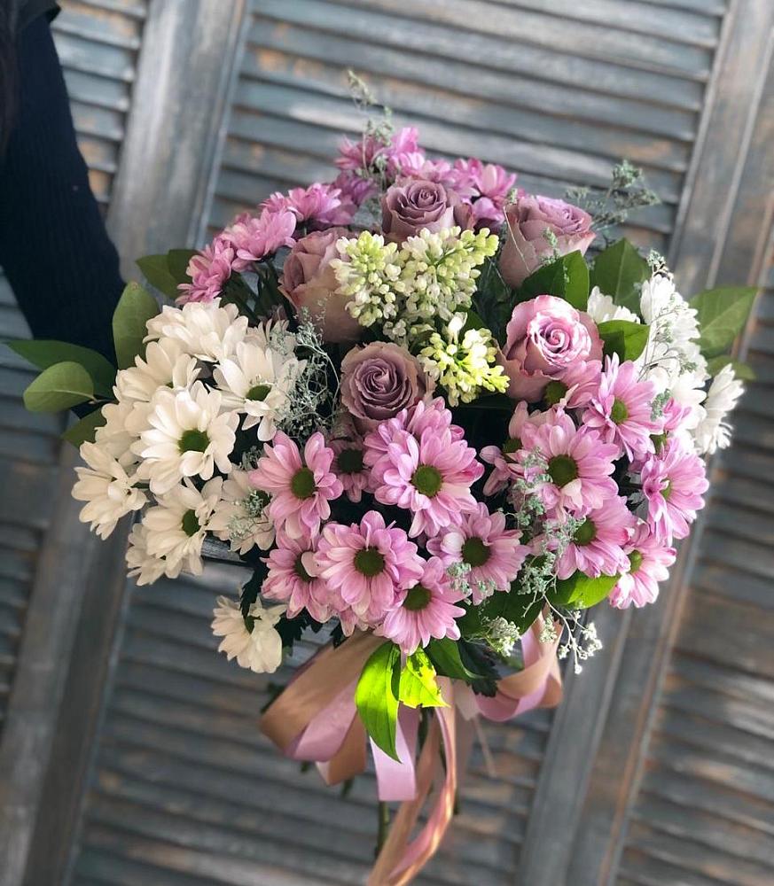 Букет Цветочный шарм в Назарово Букет цветов из: Хризантемы и Розы в Назарово