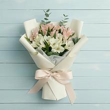Букет Утренний поцелуй в Назарово Букет цветов из:  Альстромерии в Назарово