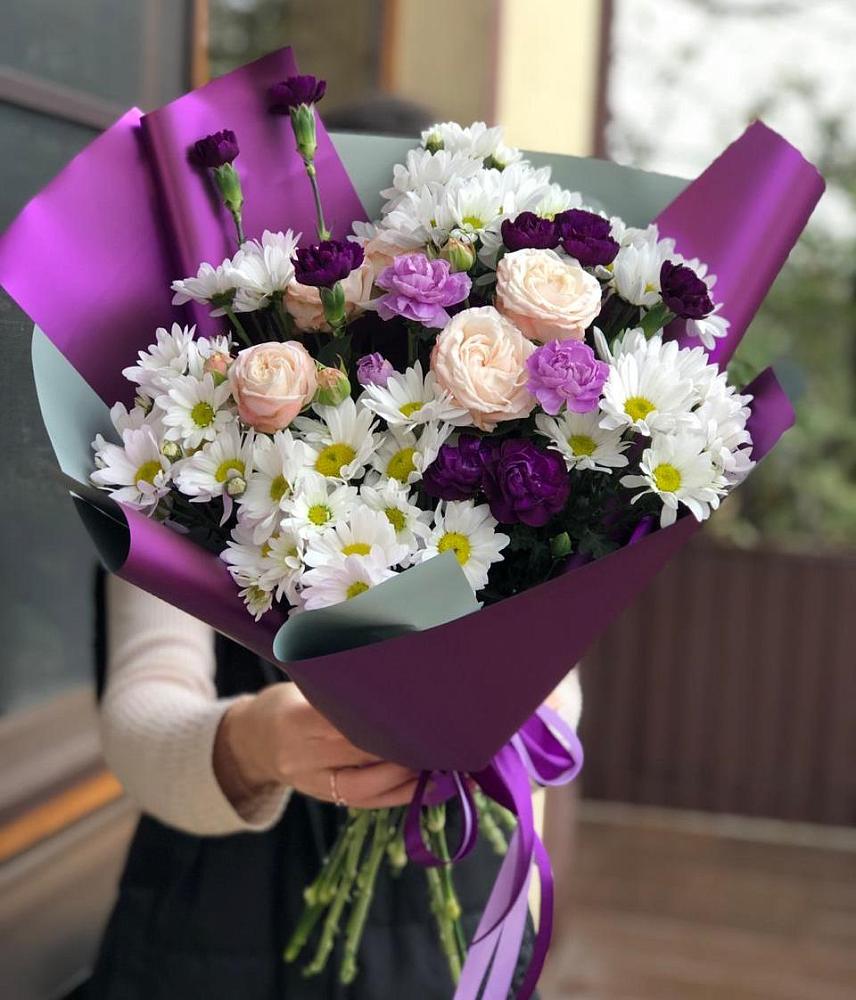 Букет фиолетовый сад в Назарово Букет цветов из: Хризантемы, Гвоздики и Розы в Назарово