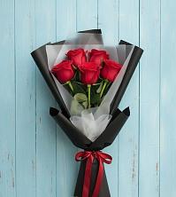 Букет в ритме города в Назарово Букет цветов из:  Розы в Назарово