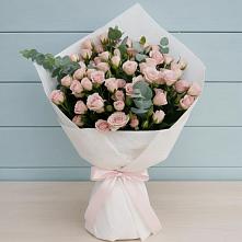 Букет цветов из:  Розы в Назарово