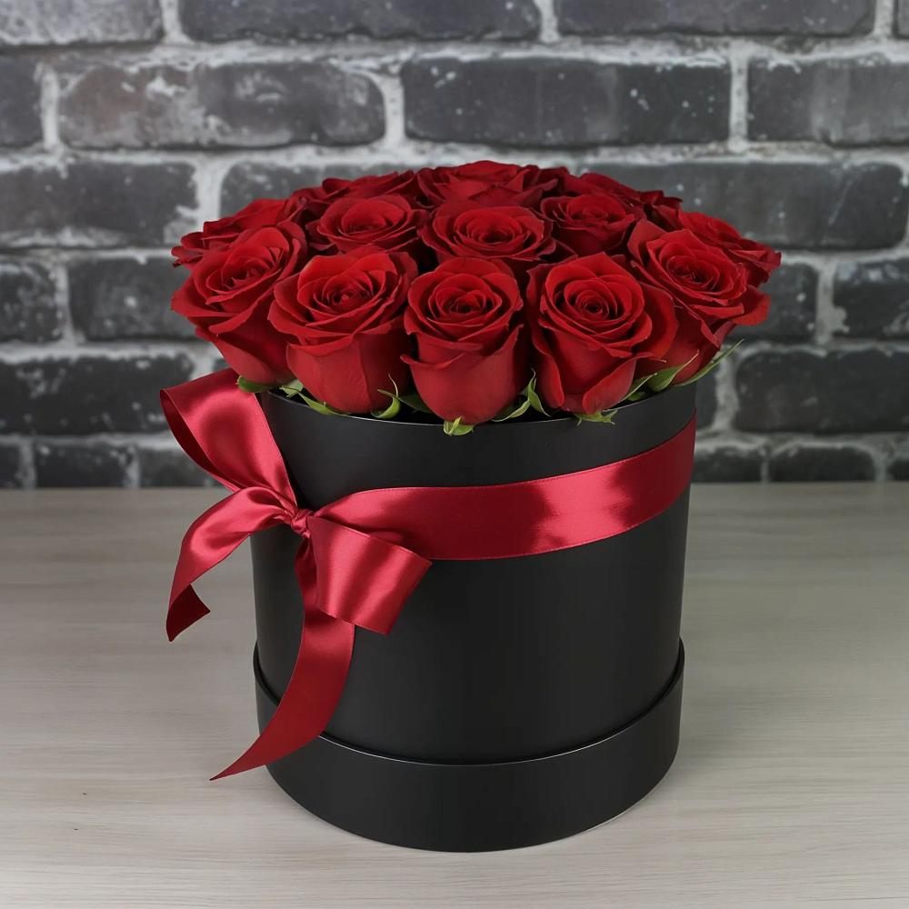 Композиция исключительность в Назарово Цветочная композиция из Розы в шляпной коробке в Назарово