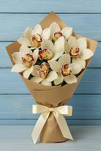 Букет 7 белых орхидей в Назарово Букет цветов из:  Орхидеи и Розы в Назарово